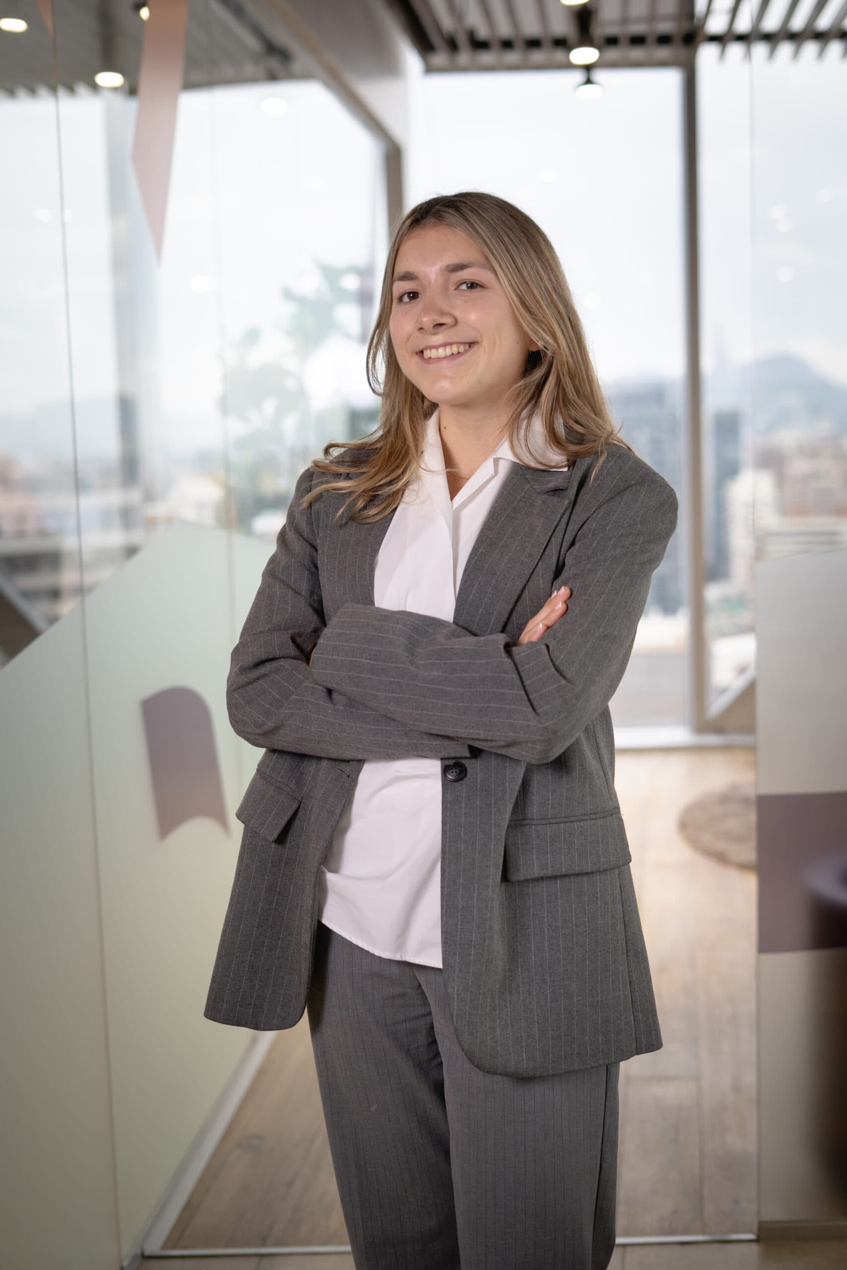 Elisa Lara - Consultor Analista